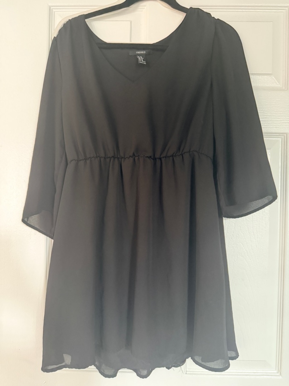 Forever 21 Black V-Neck Babydoll mini